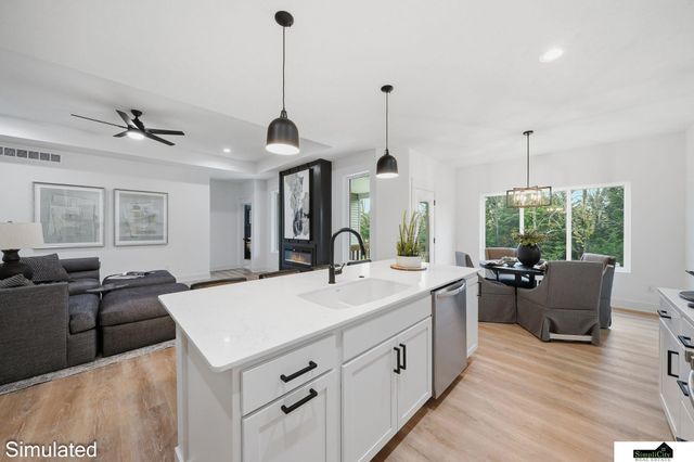 4909 Spire Street, Lincoln, NE 68516