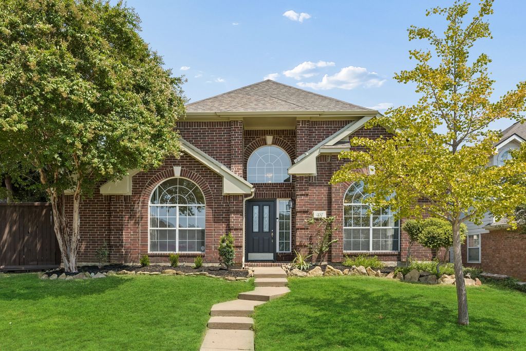 1237 Wild Cherry Drive, Carrollton, TX 75010