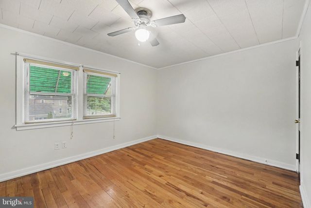 2104 BERRYHILL ST, Harrisburg, PA 17104