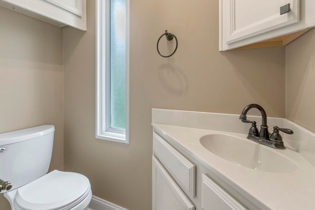 403 S West Street, Morrilton, AR 72110