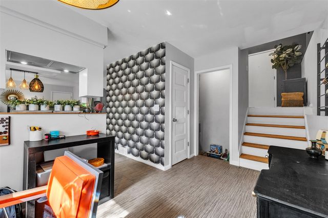 2350 Hilldale Drive, Ann Arbor, MI 48105