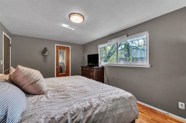 2350 Hilldale Drive, Ann Arbor, MI 48105