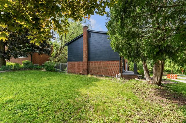 2350 Hilldale Drive, Ann Arbor, MI 48105