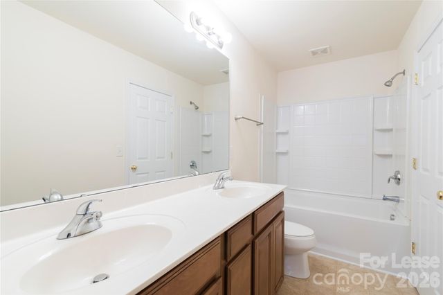 11014 Derryrush Drive, Charlotte, NC 28213
