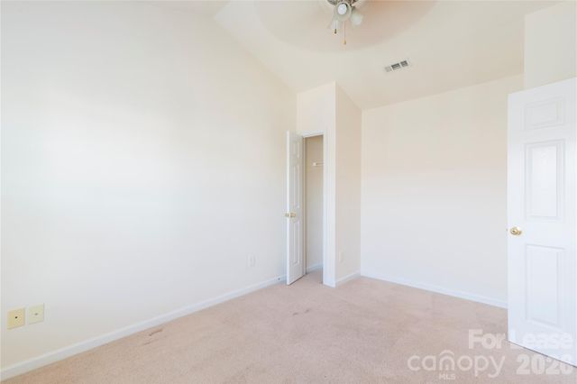 11014 Derryrush Drive, Charlotte, NC 28213