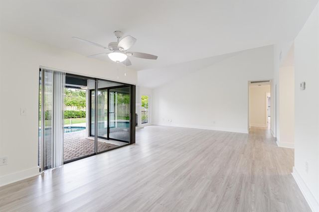 3048 NW 27th Terrace, Boca Raton, FL 33434