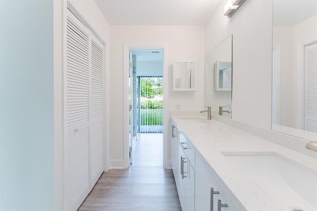 3048 NW 27th Terrace, Boca Raton, FL 33434