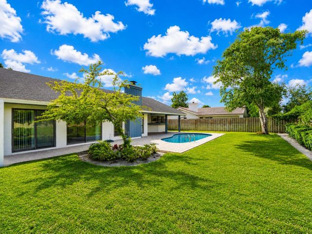 3048 NW 27th Terrace, Boca Raton, FL 33434