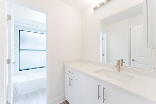 3048 NW 27th Terrace, Boca Raton, FL 33434