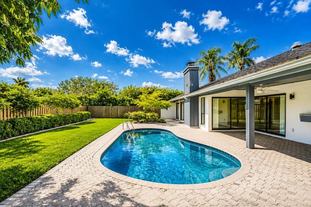 3048 NW 27th Terrace, Boca Raton, FL 33434