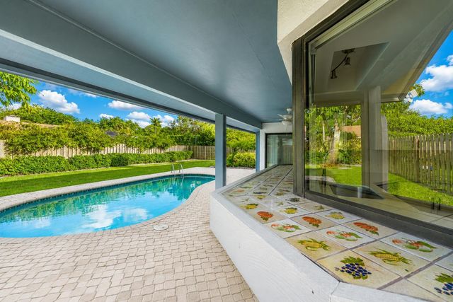 3048 NW 27th Terrace, Boca Raton, FL 33434