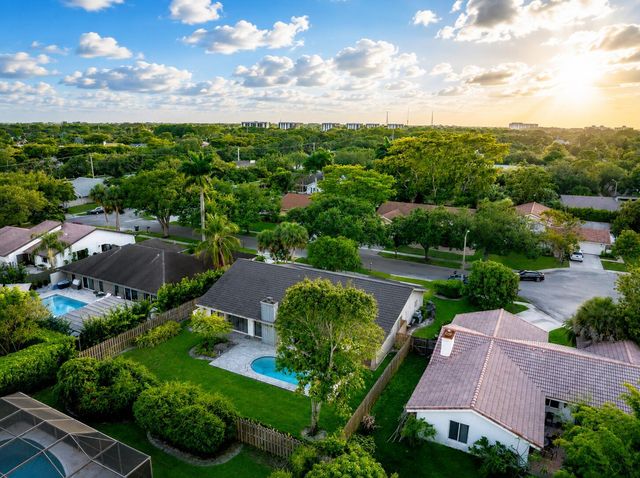 3048 NW 27th Terrace, Boca Raton, FL 33434