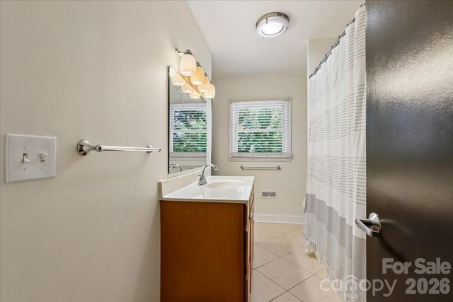 4640 Town And Country Drive, Charlotte, NC 28226