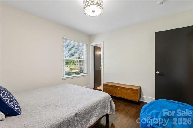 4640 Town And Country Drive, Charlotte, NC 28226