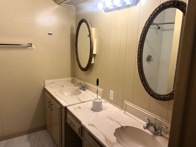 6620 W Eva Street, Glendale, AZ 85302