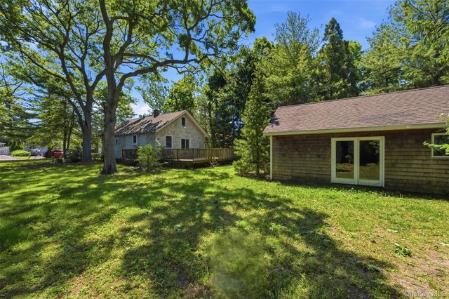 26 Garfield Avenue, East Islip, NY 11730