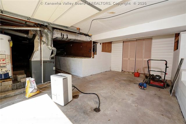 321 Atlas Road, South Charleston, WV 25309