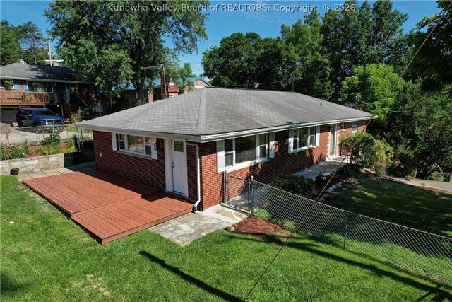 321 Atlas Road, South Charleston, WV 25309