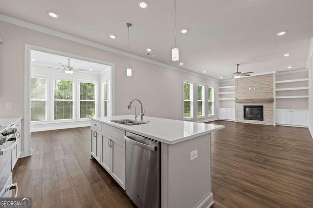 1305 Simonds Way, Duluth, GA 30097