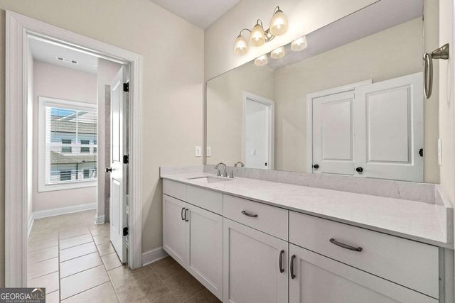 1305 Simonds Way, Duluth, GA 30097