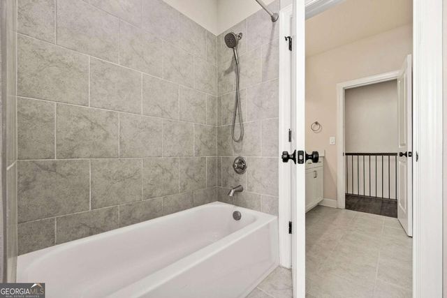 1305 Simonds Way, Duluth, GA 30097