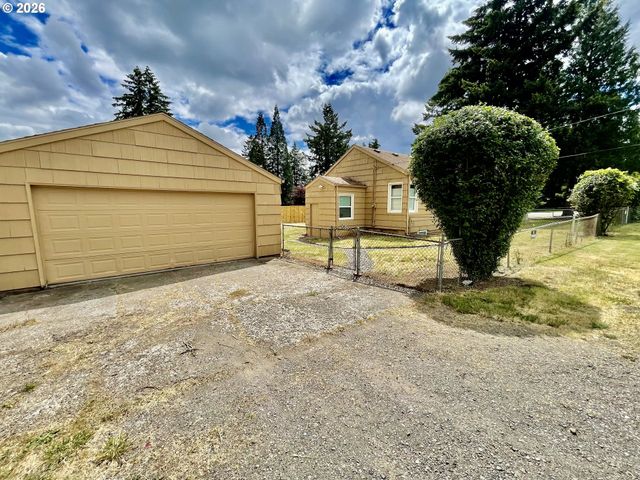 5901 Se FLAVEL Dr, Portland, OR 97206