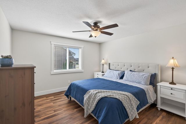 929 Farmers Ridge Trail, Belle Plaine, MN 56011