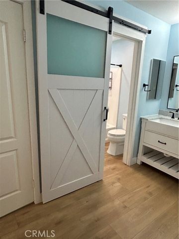 1345 Cabrillo Park Dr M13, Santa Ana, CA 92701