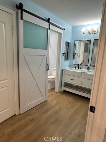 1345 Cabrillo Park Dr M13, Santa Ana, CA 92701