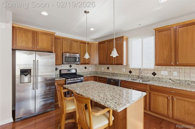 23346 Spring Creek Drive, Macomb Township, MI 48042