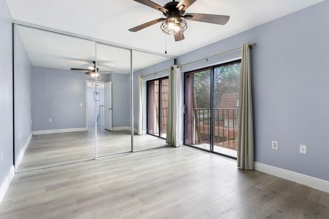 234 Charter Way, West Palm Beach, FL 33407