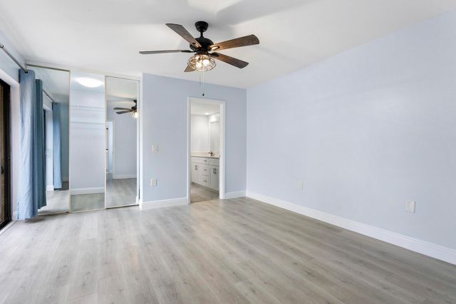 234 Charter Way, West Palm Beach, FL 33407