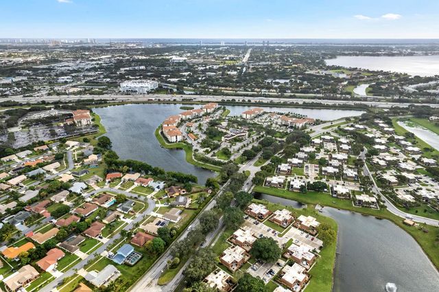 234 Charter Way, West Palm Beach, FL 33407