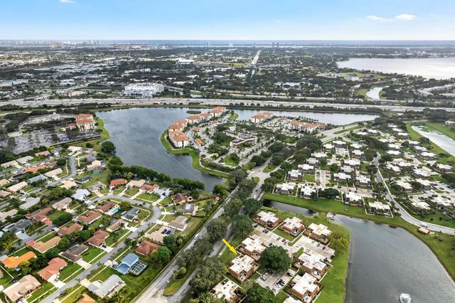 234 Charter Way, West Palm Beach, FL 33407