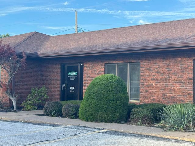 990 AVENUE OF THE CITIES 3, East Moline, IL 61244