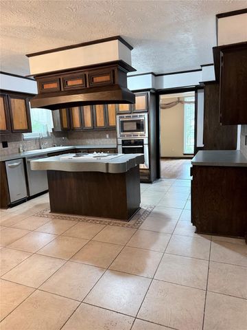 3802 Midforest Drive, Houston, TX 77068