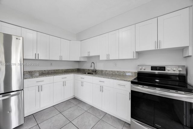 510 SE 12th Court 6, Fort Lauderdale, FL 33316