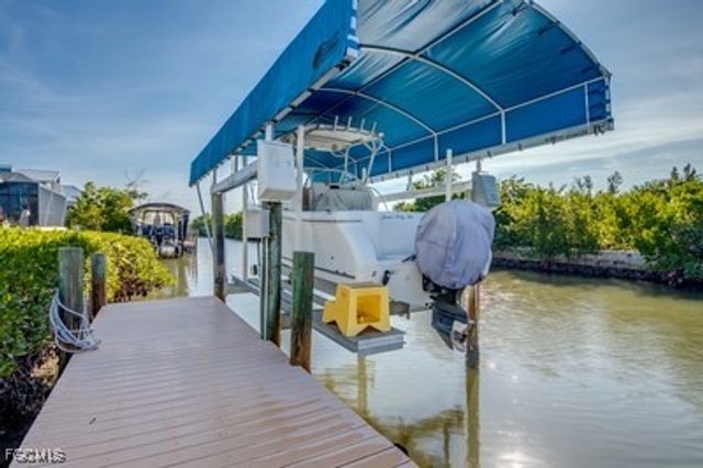 4081 Galt Island AVE, St James City, FL 33956