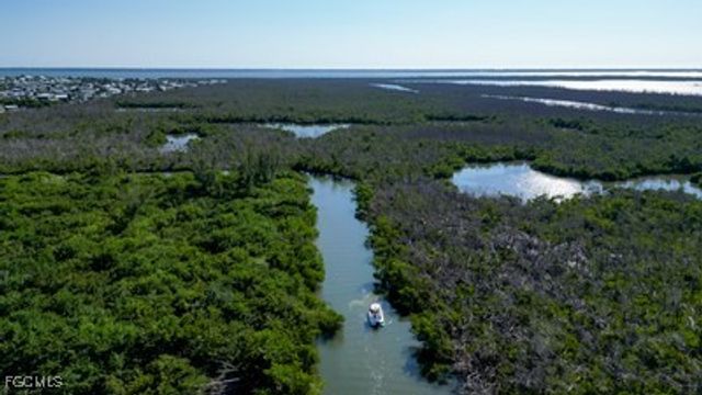 4081 Galt Island AVE, St James City, FL 33956