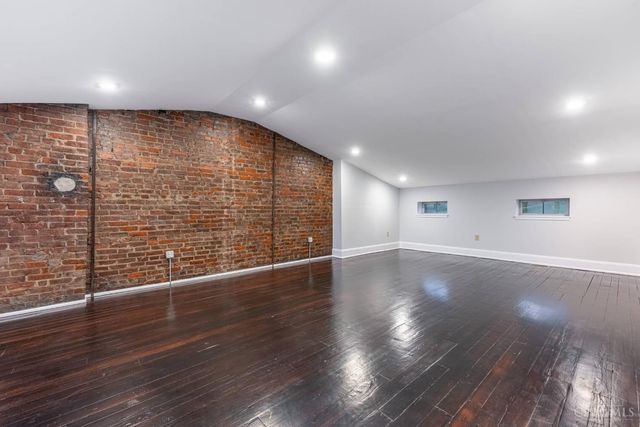 507 W Mcmicken Avenue, Cincinnati, OH 45214