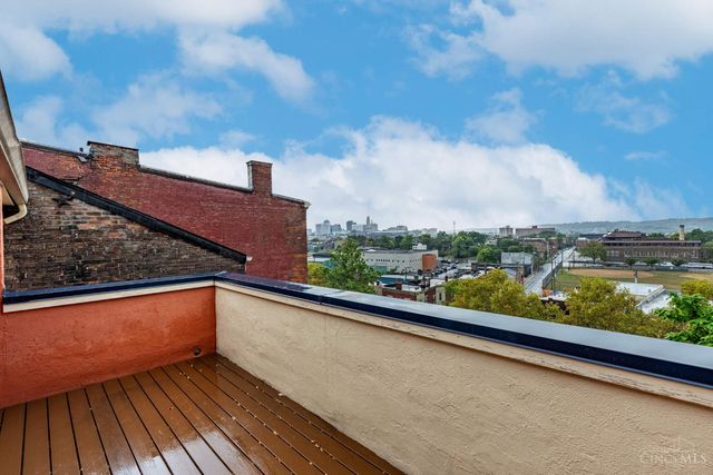 507 W Mcmicken Avenue, Cincinnati, OH 45214