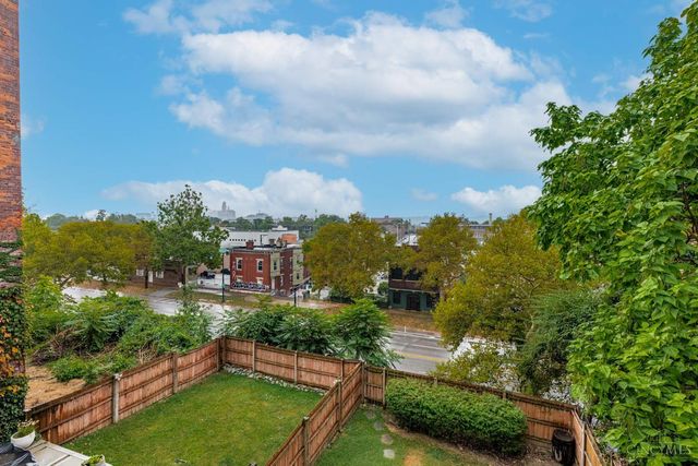 507 W Mcmicken Avenue, Cincinnati, OH 45214