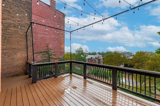 507 W Mcmicken Avenue, Cincinnati, OH 45214