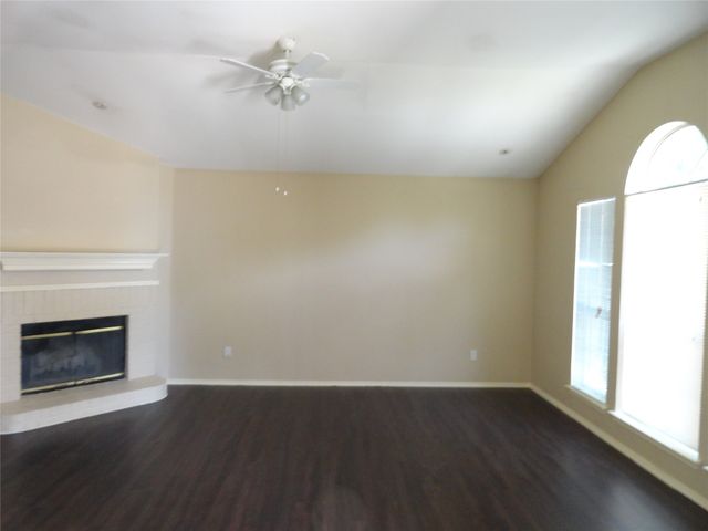 2015 Teagarden Court, Dallas, TX 75217