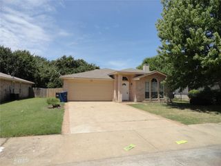 2015 Teagarden Court, Dallas, TX 75217