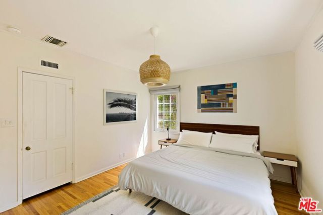 1500 S Spaulding Avenue, Los Angeles, CA 90019