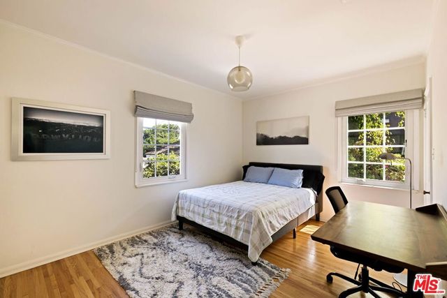 1500 S Spaulding Avenue, Los Angeles, CA 90019