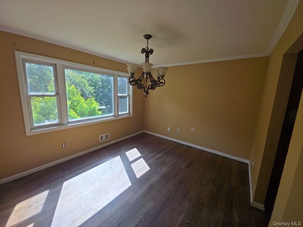25 Butternut Drive, New City, NY 10956 — photo 3