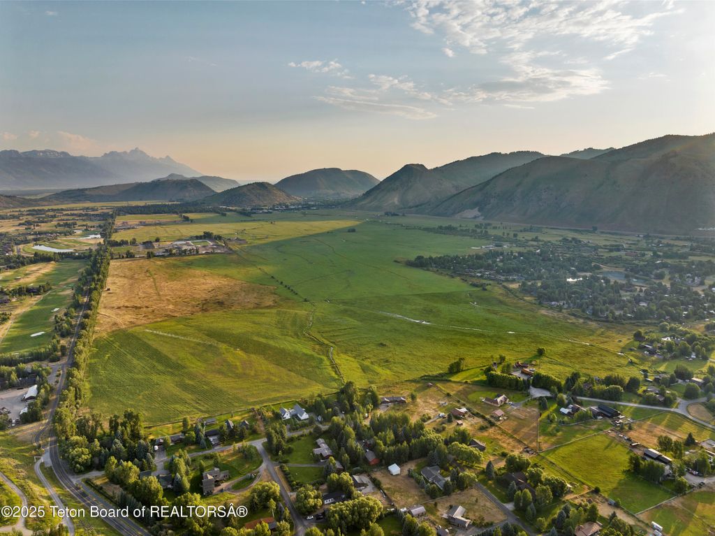 120 ACRES SOUTH PARK LOOP RD, Jackson, WY 83001 photo 3