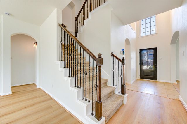 9918 Wood Wind Court, Baytown, TX 77521